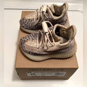 Yeezy Boost 350